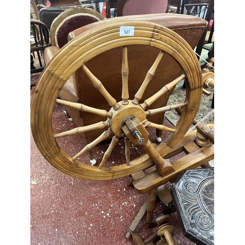 527 - Spinning wheel together with a carved spinning chair