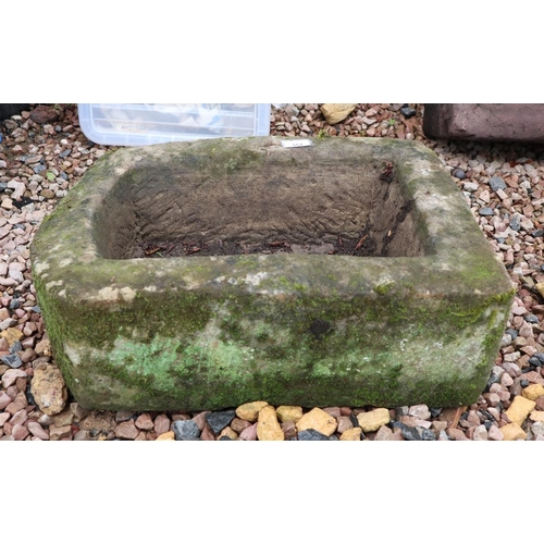 552 - Antique stone trough