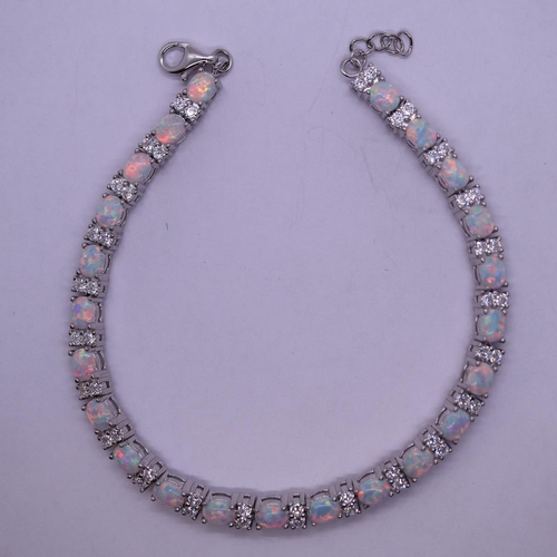 15 - Silver opal set bracelet