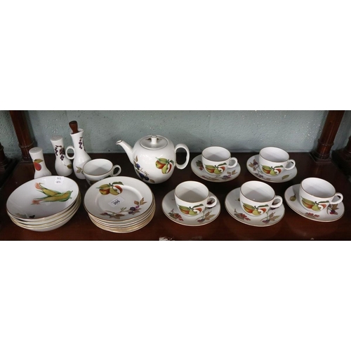 205 - Collection of Royal Worcester Evesham pattern