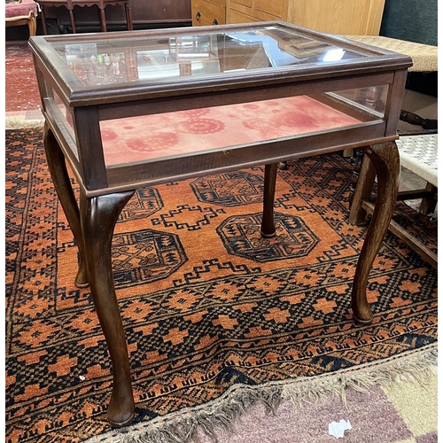 260 - Antique bijouterie cabinet on cabriole legs - Approx W: 60cm D: 49cm H: 60cm