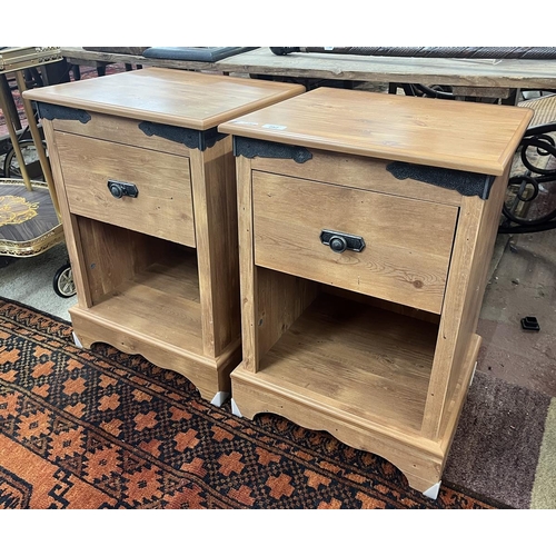 282 - Pair of bedside tables