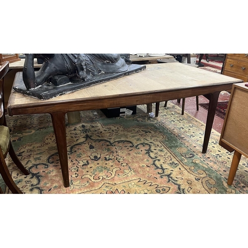 289 - Mid century dining table