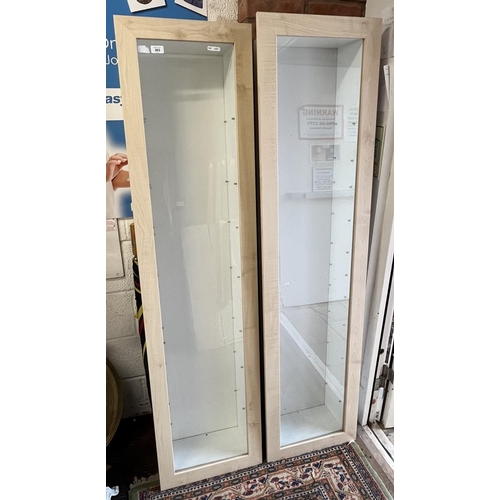 363 - Pair of modern display cabinets with glass shelves - Approx H: 170cm  W: 42.5cm  D: 18cm