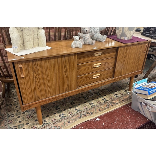 402 - Mid century Schriever sideboard - Approx W: 152cm D: 41cm H: 73cm