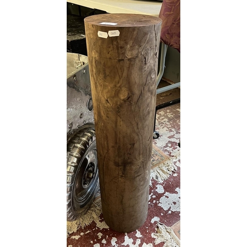 418 - Walnut pillar - Approx H: 78cm D: 18cm