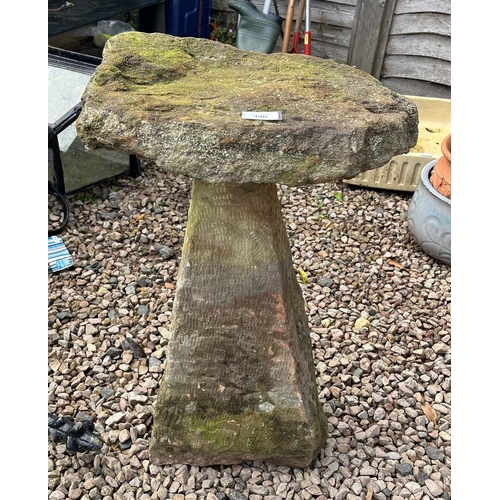 490 - Antique staddle stone