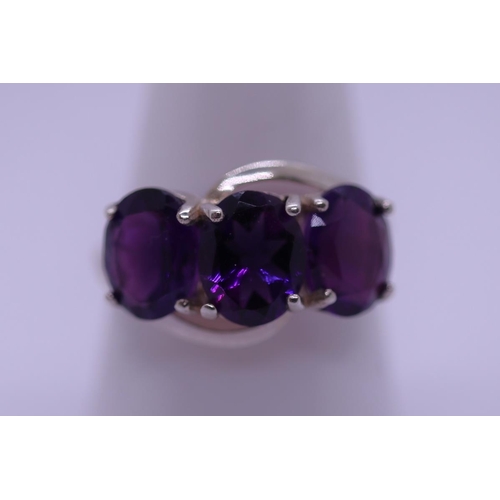 11 - Silver 3 stone amethyst set ring - Size S