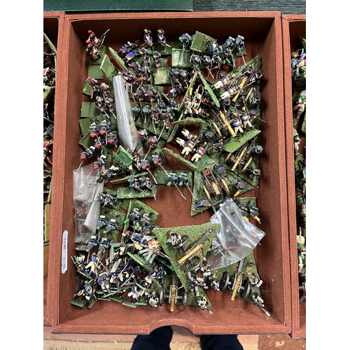 223 - Huge collection of hand painted lead soldiers with wargaming/reference books