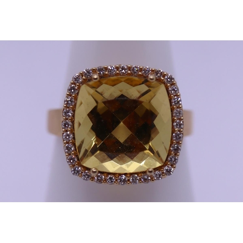 31 - 18ct gold diamond & citrine set ring - Size N