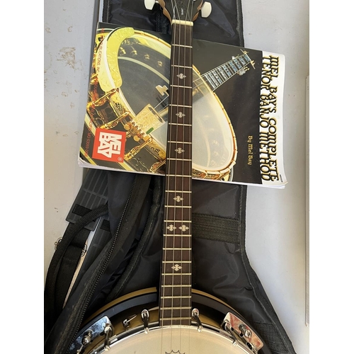 422 - Union series banjo by Tanglewood together with music book