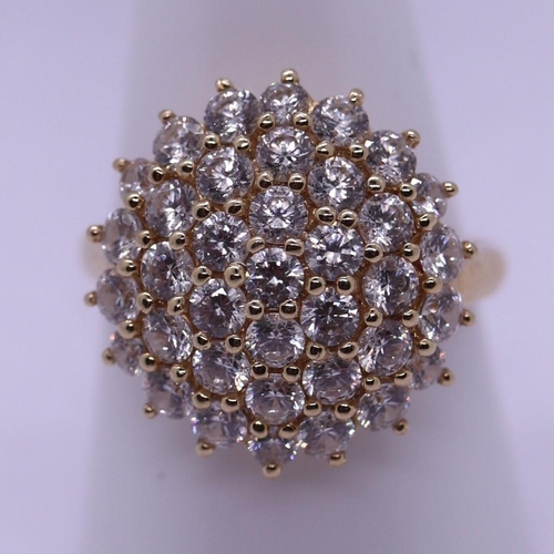 80 - 14ct gold stone set cluster ring - Size R