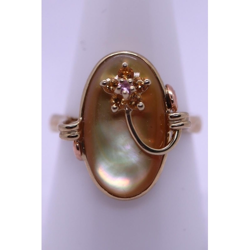 87 - 9ct gold stone set ring - Size R