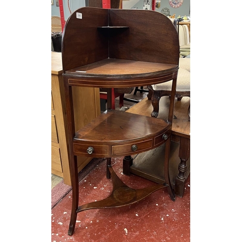 318 - Georgian corner wash stand