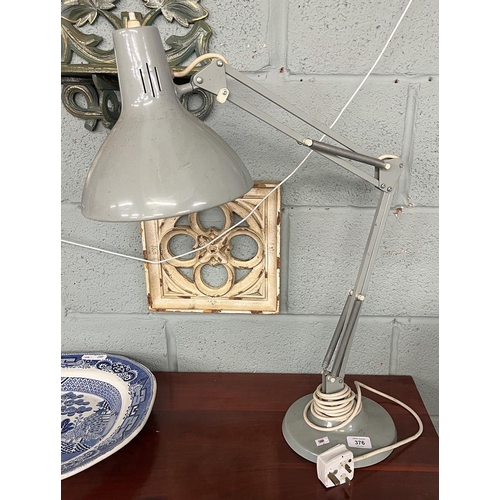 376 - 1001 desk lamp