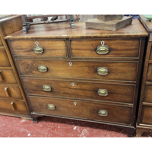 443 - Inlaid chest of 2 over 3 drawers on ogee feet - Approx W: 98cm D: 51cm H: 92cm