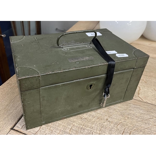 458 - Military cash box with original key