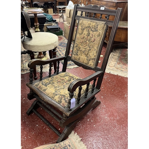 541 - American rocking chair with William Morris fabric