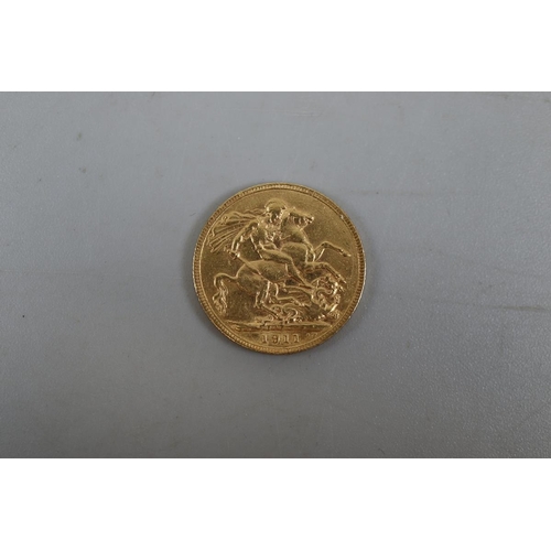 93 - 22ct gold sovereign dated 1911