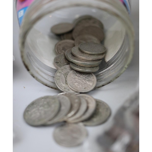 139 - Large collection of mixed coins to include silver