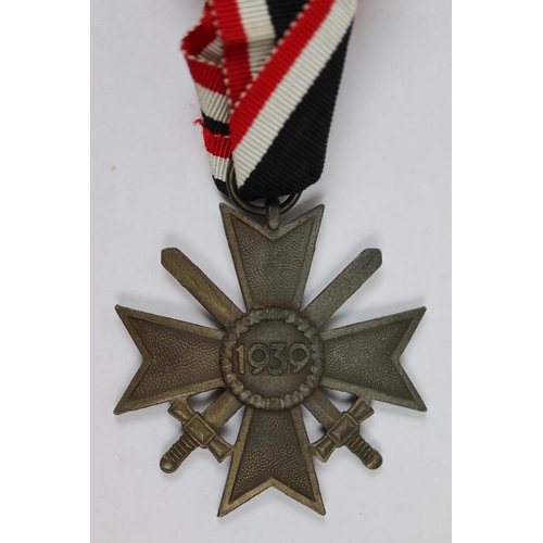 160 - WW2 Third Reich war medal 2nd class