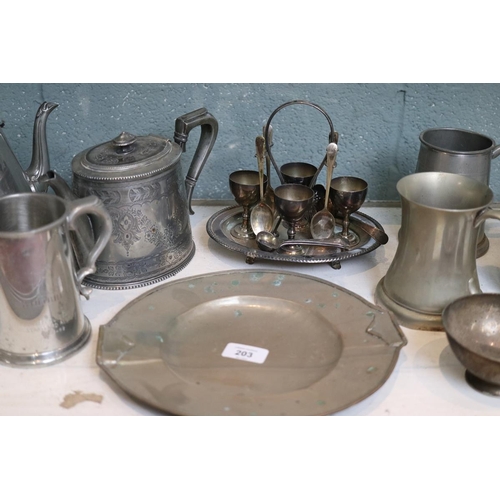 203 - Large collection metal ware to include pewter