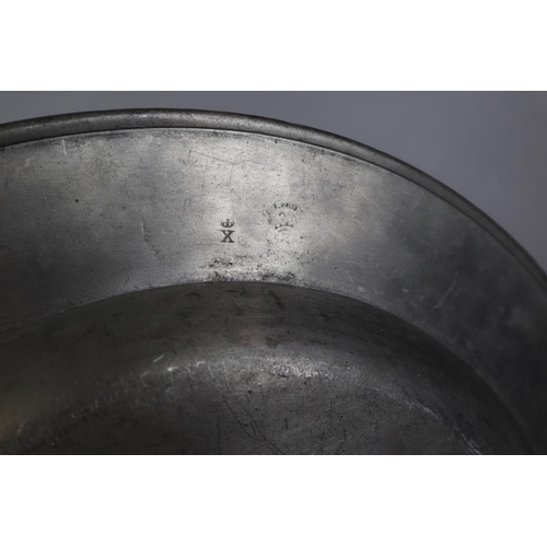 277 - Pewter charger by Joseph King of London - Approx diameter 42cm