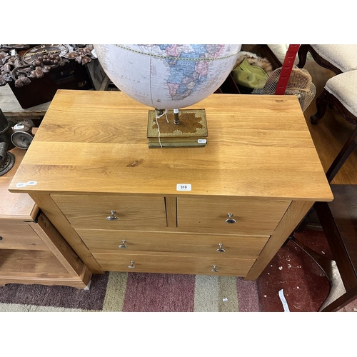 319 - Oak chest of 2 over 2 drawers