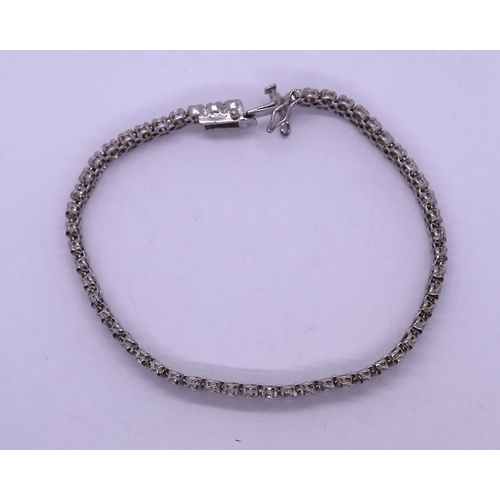 39 - Silver stone set bracelet