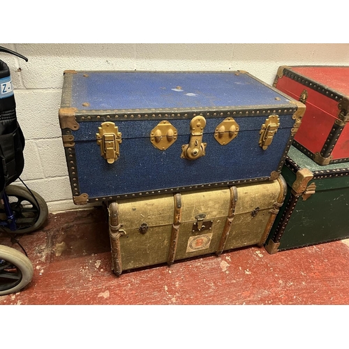 399 - Collection of travelling trunks