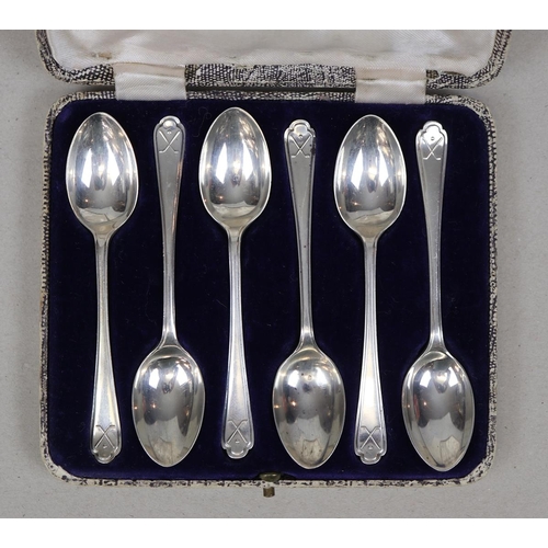 4 - Hallmarked silver cased set of 6 teaspoons - Approx weight 82g