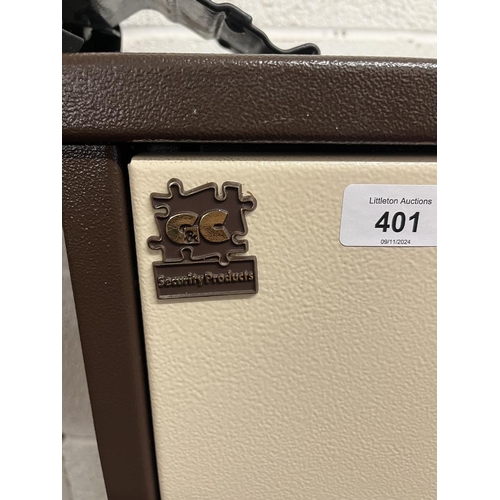 401 - Lockable gun cabinet with double lock