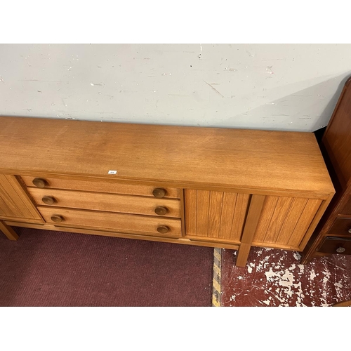 414 - Mid century teak sideboard by Greaves and Thomas - Approx W: 220cm D: 43cm H: 76cm