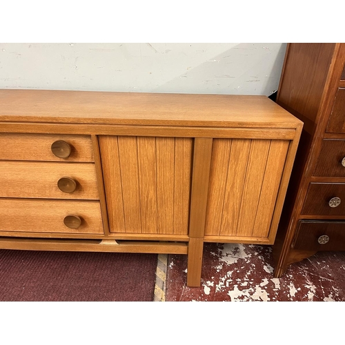 414 - Mid century teak sideboard by Greaves and Thomas - Approx W: 220cm D: 43cm H: 76cm