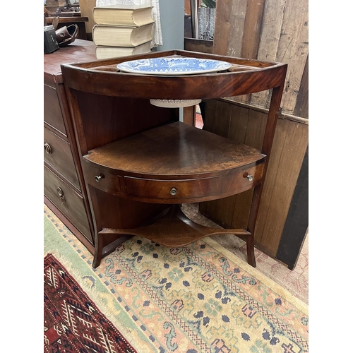 435 - Antique mahogany washstand & bowl