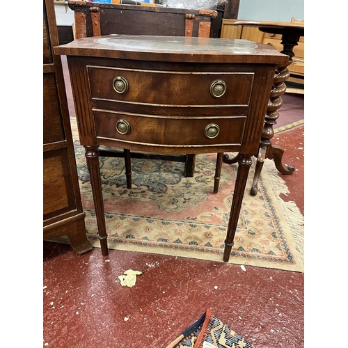 447 - Leather topped centre table