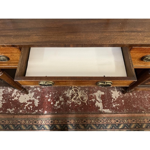 473 - Edwardian mahogany desk - Approx W: 107cm D: 52cm H: 77cm