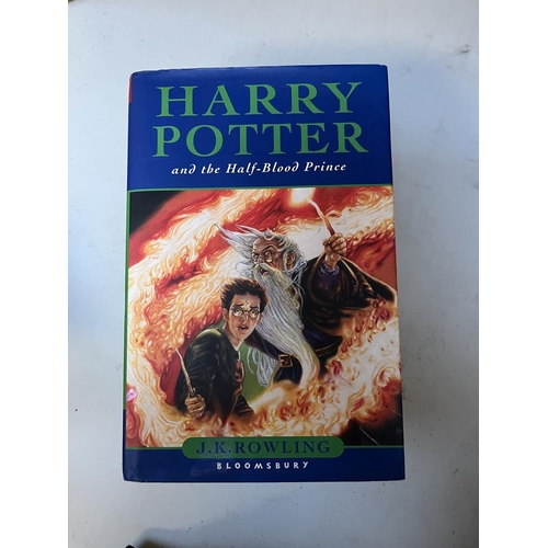 498 - Collection of Harry Potter books