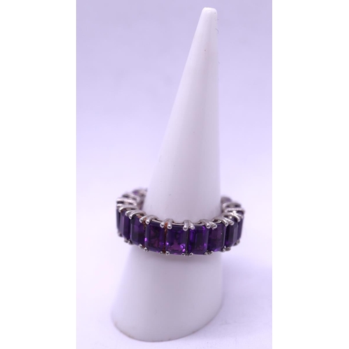 54 - Silver amethyst band ring - Size P