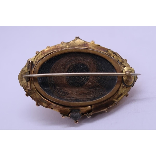 68 - 14ct gold Victorian mourning brooch - Approx gross weight: 11g