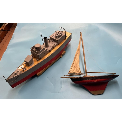 146 - Scratch built model of a destroyer & a 1950's pond yacht