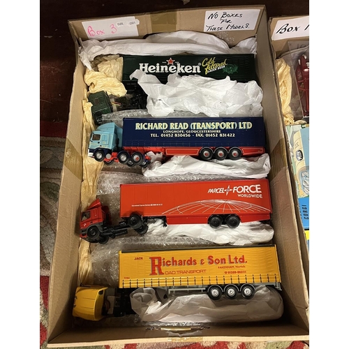 202 - Good collection of Corgi die cast lorry's