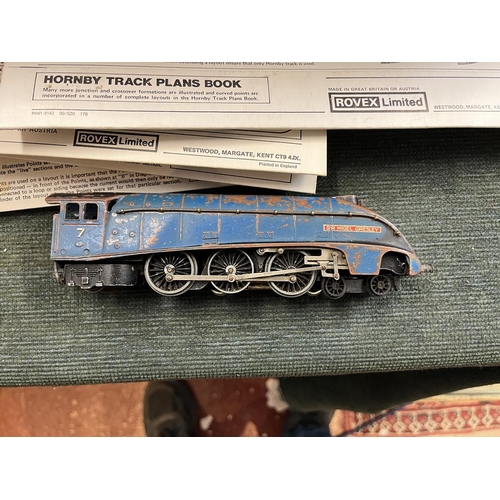 155 - Hornby railway 00 gauge tracks together with engine