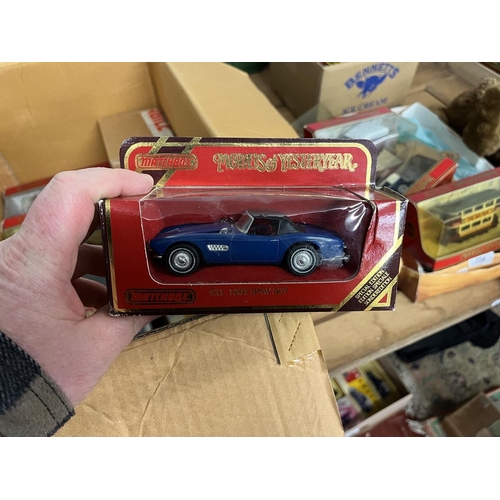 200 - Large collection of Matchbox 'Models of Yesteryear'