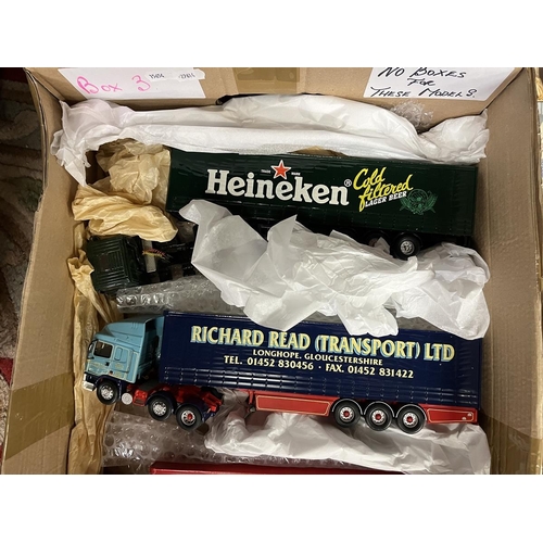 202 - Good collection of Corgi die cast lorry's