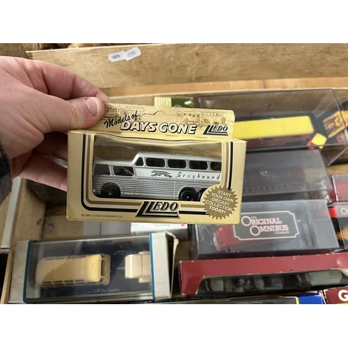 211 - Good collection of die cast vehicles most in original boxes