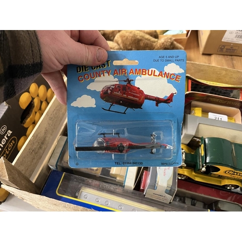 211 - Good collection of die cast vehicles most in original boxes