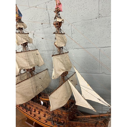 221 - Large scratch built model of a 100 gunner galleon - Sovereign of the Seas