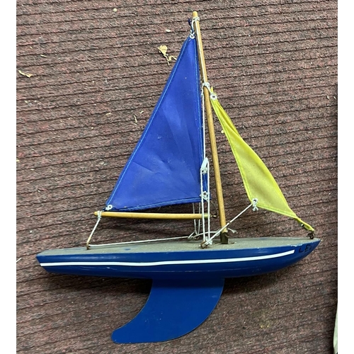 222 - Collection of model boats