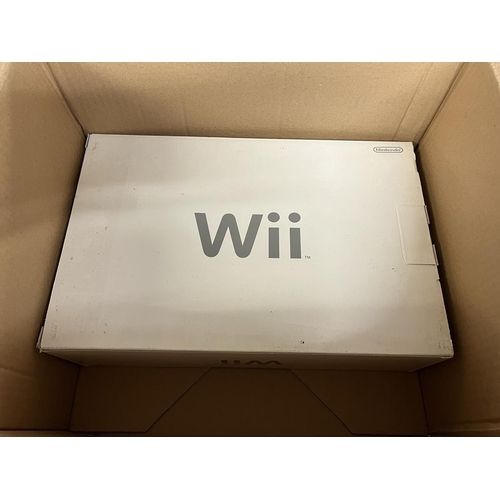 224 - Nintendo Wii games console including Wii fit games accessories